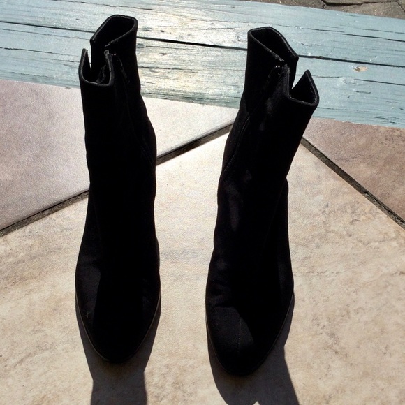 STUART WEITZMAN PERFECT PERFECT PERFECT Fall Winter boots. 7M - Picture 6 of 8